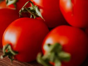 Pomodoro Uovo Rosso nano semi